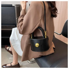 Mimicun  -  Vintage Black Messenger Bag Women Retro Leather Handle Bucket Bag Purse Ladies Fashion Versatile Crossbody Bags Bolsos